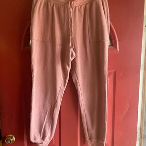 GAP dusty rose joggers
